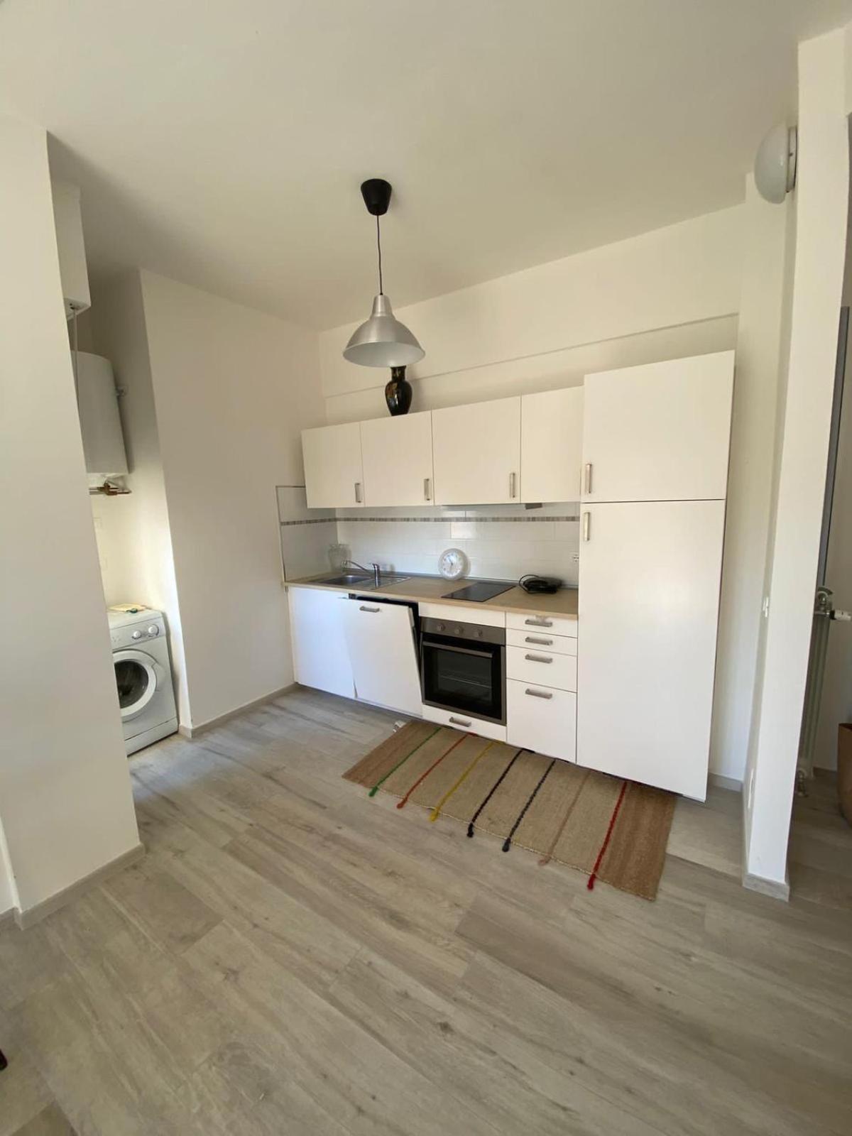 Casa Susy Apartment เวียเรจโจ ภายนอก รูปภาพ